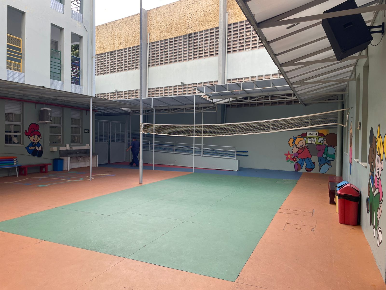 Interior da Escola